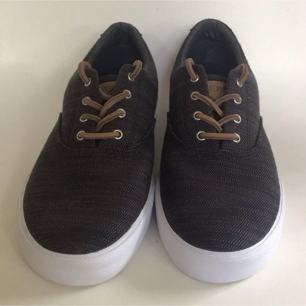 NEW SPERRY Striper II CVO Baja Boat Sneaker/Shoe Style STS1961 (Size 9.5 M)